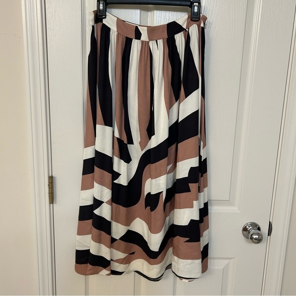 BOSS Vetola Skirt in White Brown Multi Size 8 - Picture 5 of 10